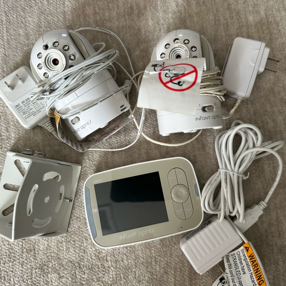 Infant Optics Baby Monitor Set with 2 Cameras